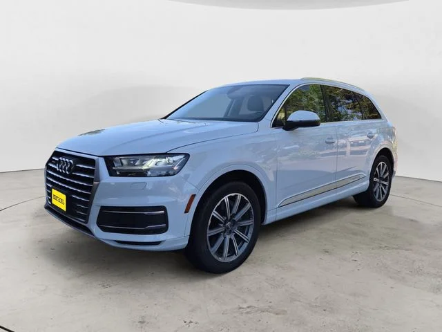2019 Audi Q7 45 SE Premium Plus quattro Tiptronic's photo