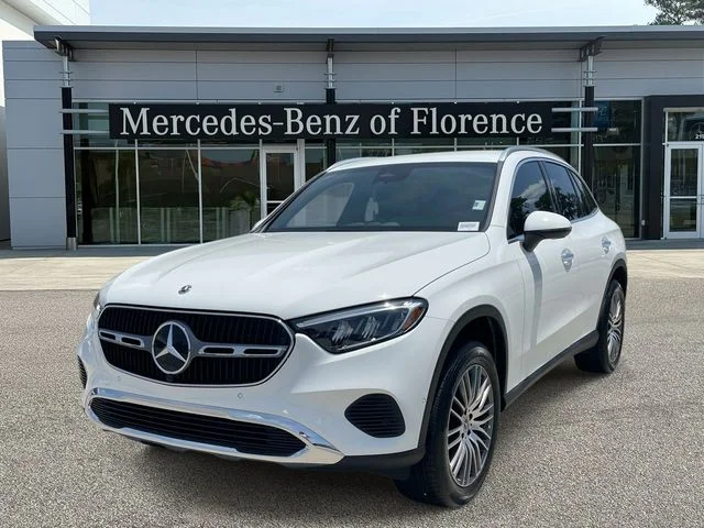 Used 2025 White Mercedes-Benz GLC 300 image 3