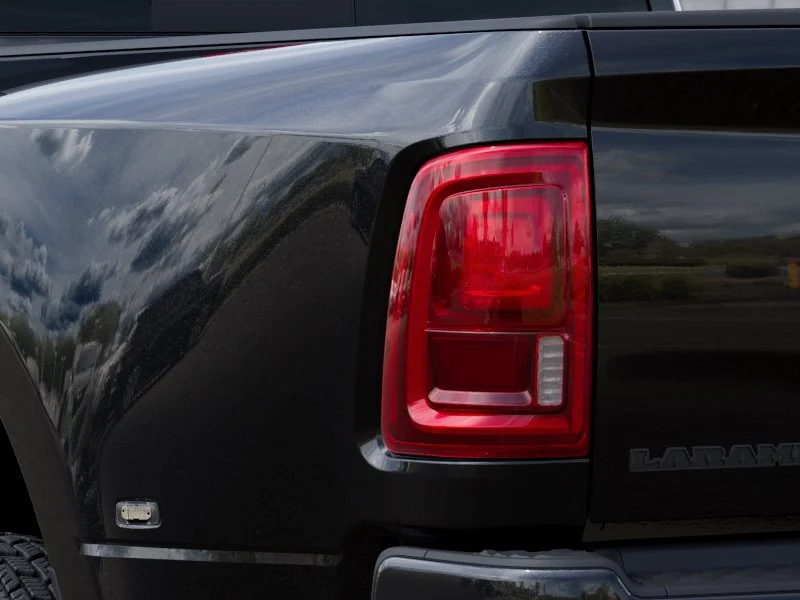 New 2027 Diamond Black Crystal Pearl-Coat Exterior Paint RAM LARAMIE image 5