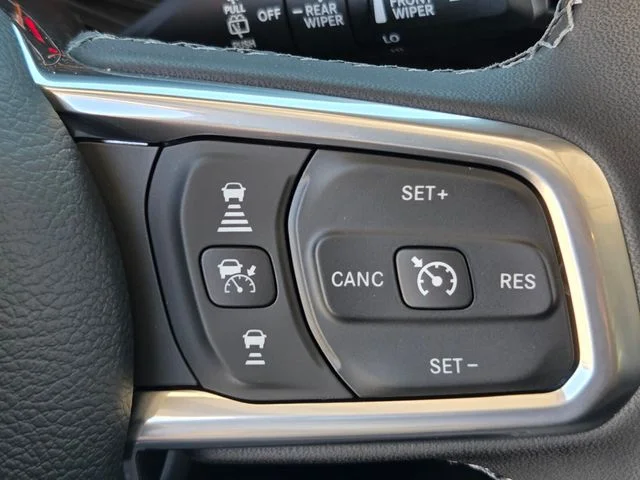 New 2026 Goldilocks Exterior Paint Jeep Sahara image 24