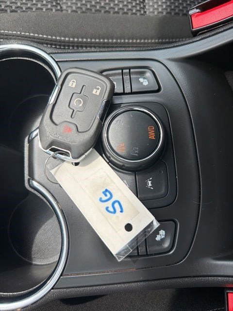 Used 2023 Summit White GMC SLE image 26