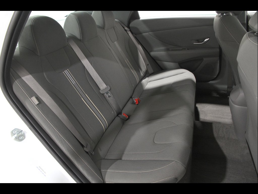 Certified Used 2025 Serenity White Pearl Hyundai SEL Sport image 16