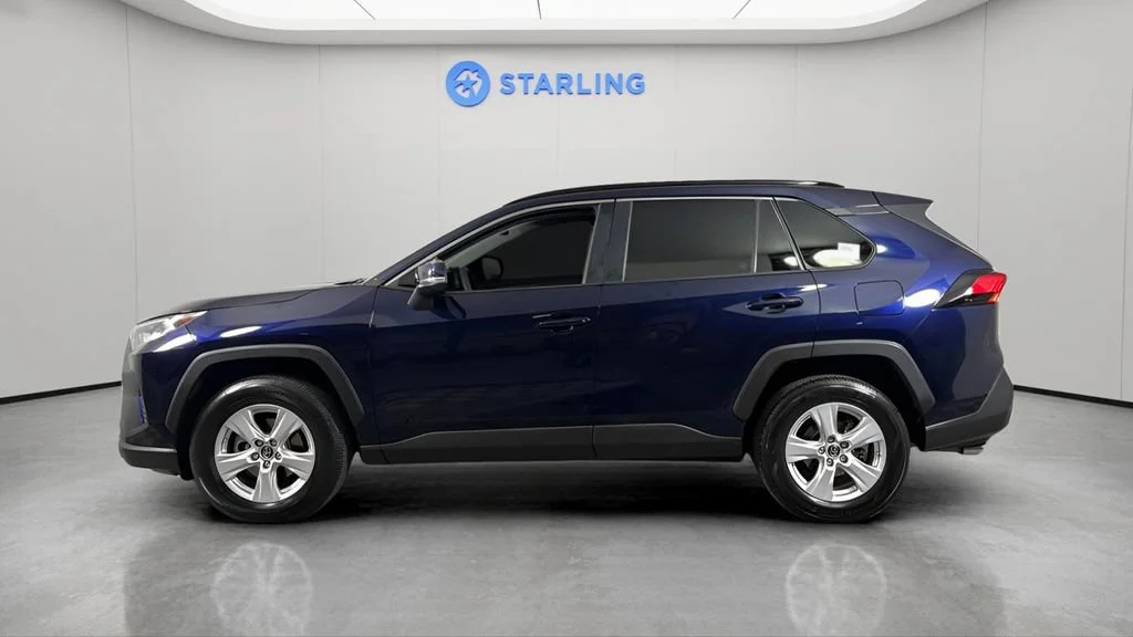 Used 2019 Blue Toyota XLE image 3
