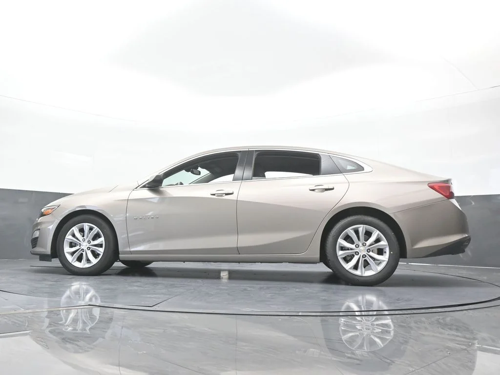 Used 2024 Mineral Gray Metallic Chevrolet LT image 56
