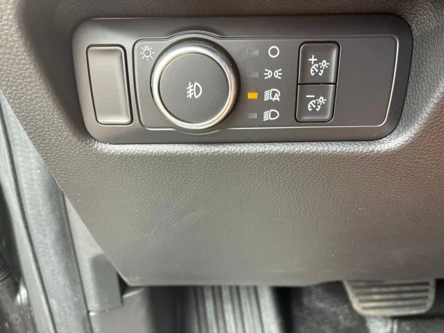 New 2026 Carbonized Gray Metallic Ford XL image 27