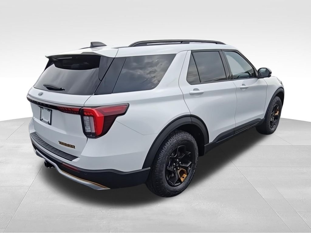 2026 Ford Explorer Tremor - Photo 9