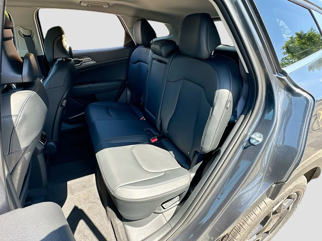 New 2026 Gravity Gray Kia EX image 24