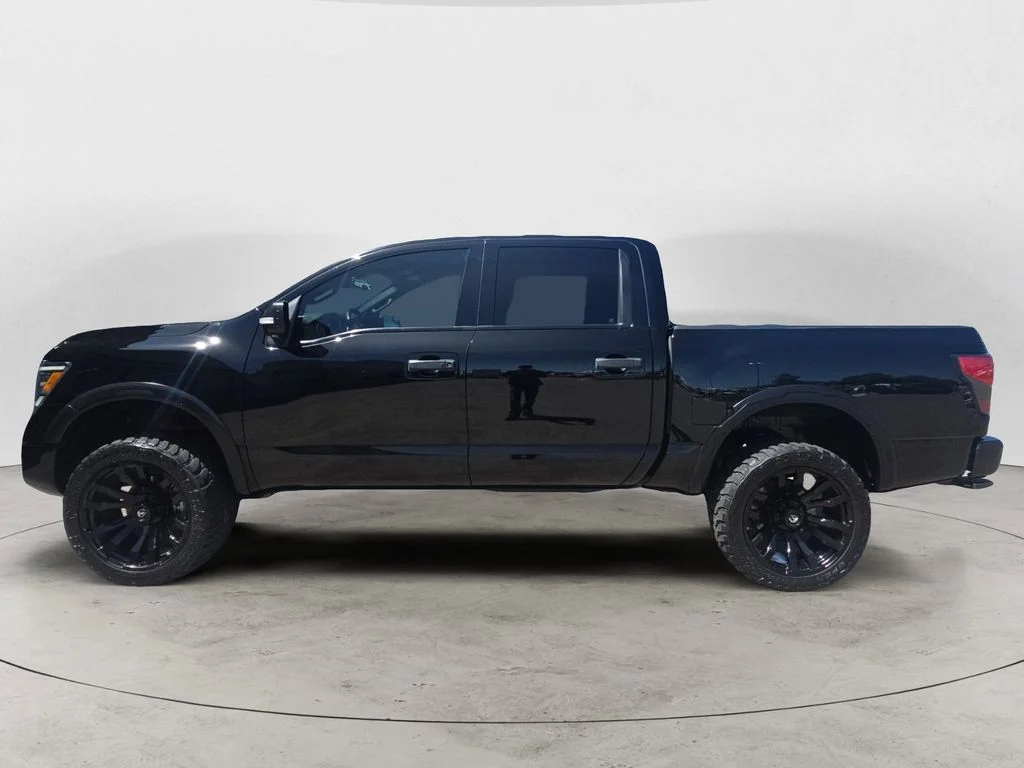 Used 2021 Black Nissan PRO-4X image 2