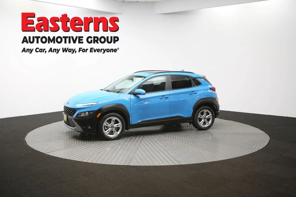 Used 2022 Teal Hyundai SEL image 56