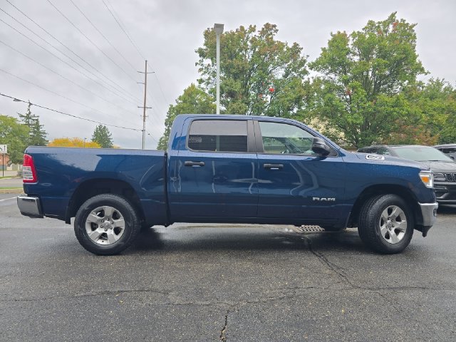 Certified Used 2024 Patriot Blue Pearlcoat Ram Big Horn/Lone Star image 33