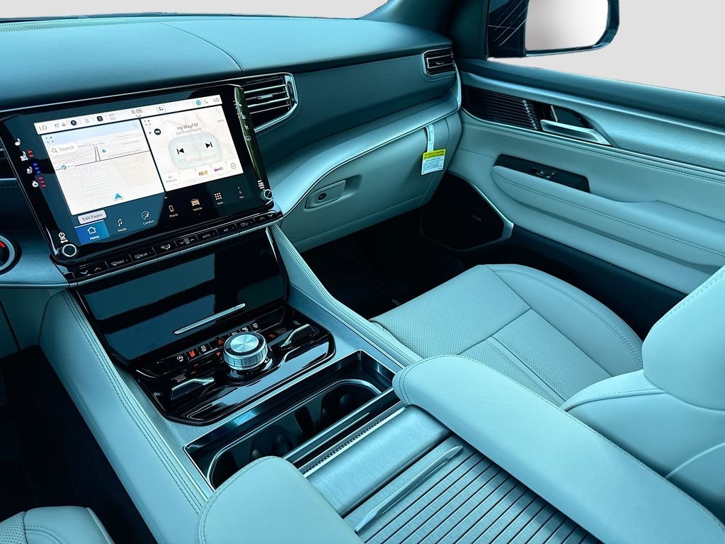 New 2026 Steel Blue Exterior Paint Jeep Limited Reserve image 27