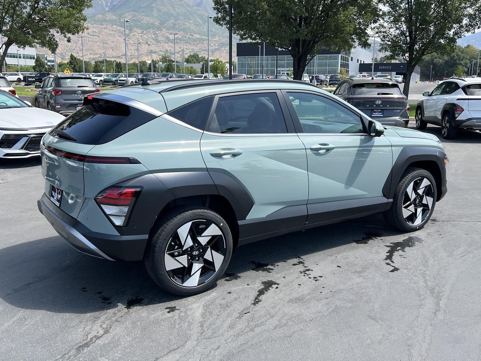New 2027 Mirage Green Hyundai Limited image 5