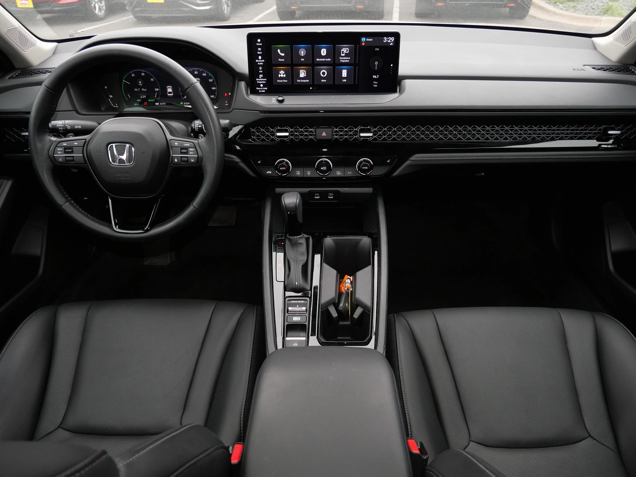 Used 2024 Crystal Black Pearl Honda EX-L image 10
