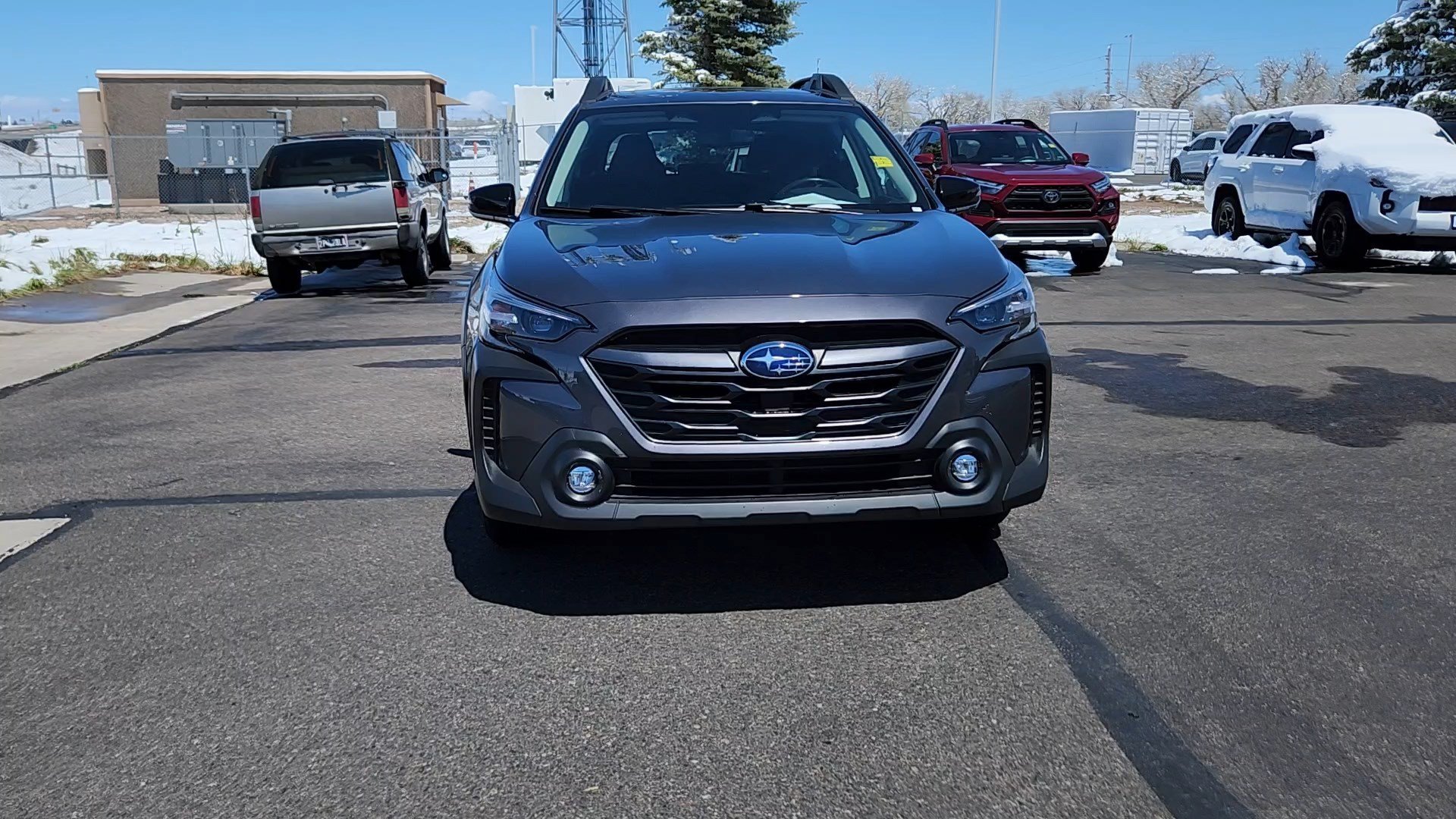 Used 2025 Magnetite Gray Metallic Subaru Premium image 4