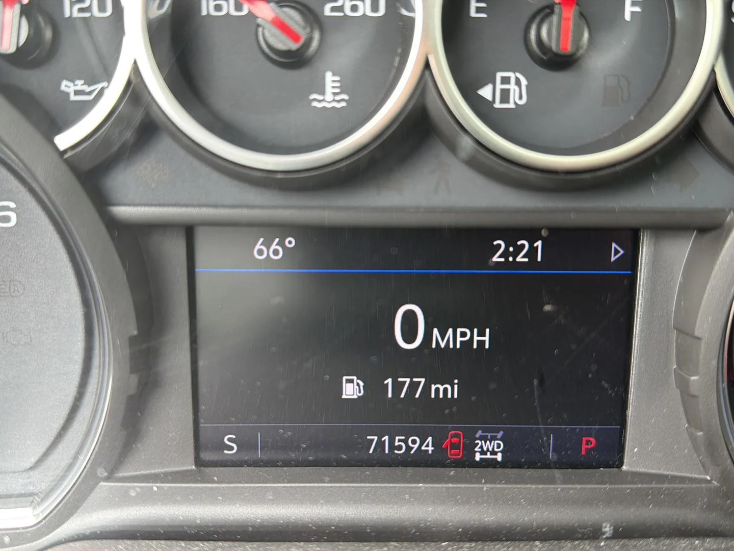 Used 2021 Summit White Chevrolet RST image 12
