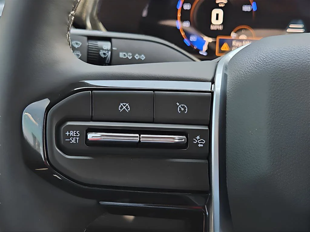 2026 Chevrolet Colorado LT - Photo 21