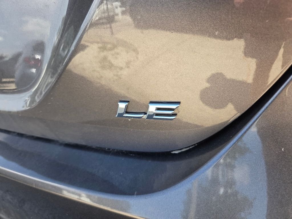 Used 2023 Gray Toyota LE image 10