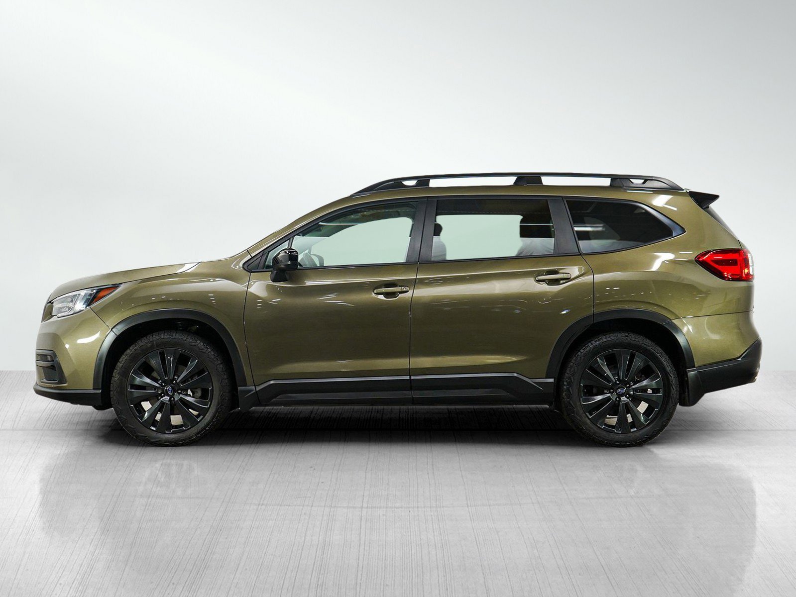 Used 2022 Subaru Ascent Onyx Edition with VIN 4S4WMAJD8N3406115 for sale in Burnsville, Minnesota