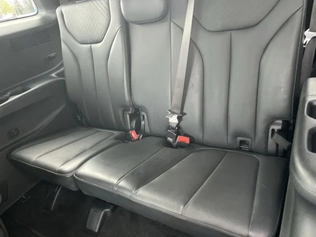 Used 2025 Red Hyundai SEL image 23