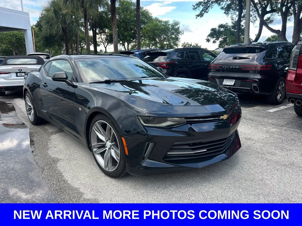Used 2017 BLACK Chevrolet 1LT image 2