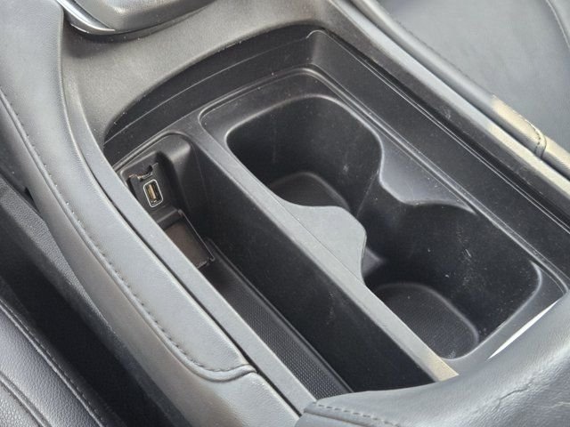 Used 2021  Acura Base image 21