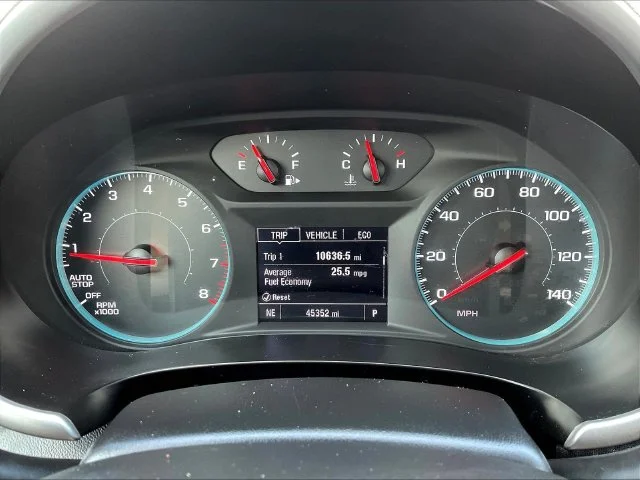 Used 2025 Blue Chevrolet LT image 14