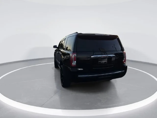 Used 2018 Black GMC Denali image 6