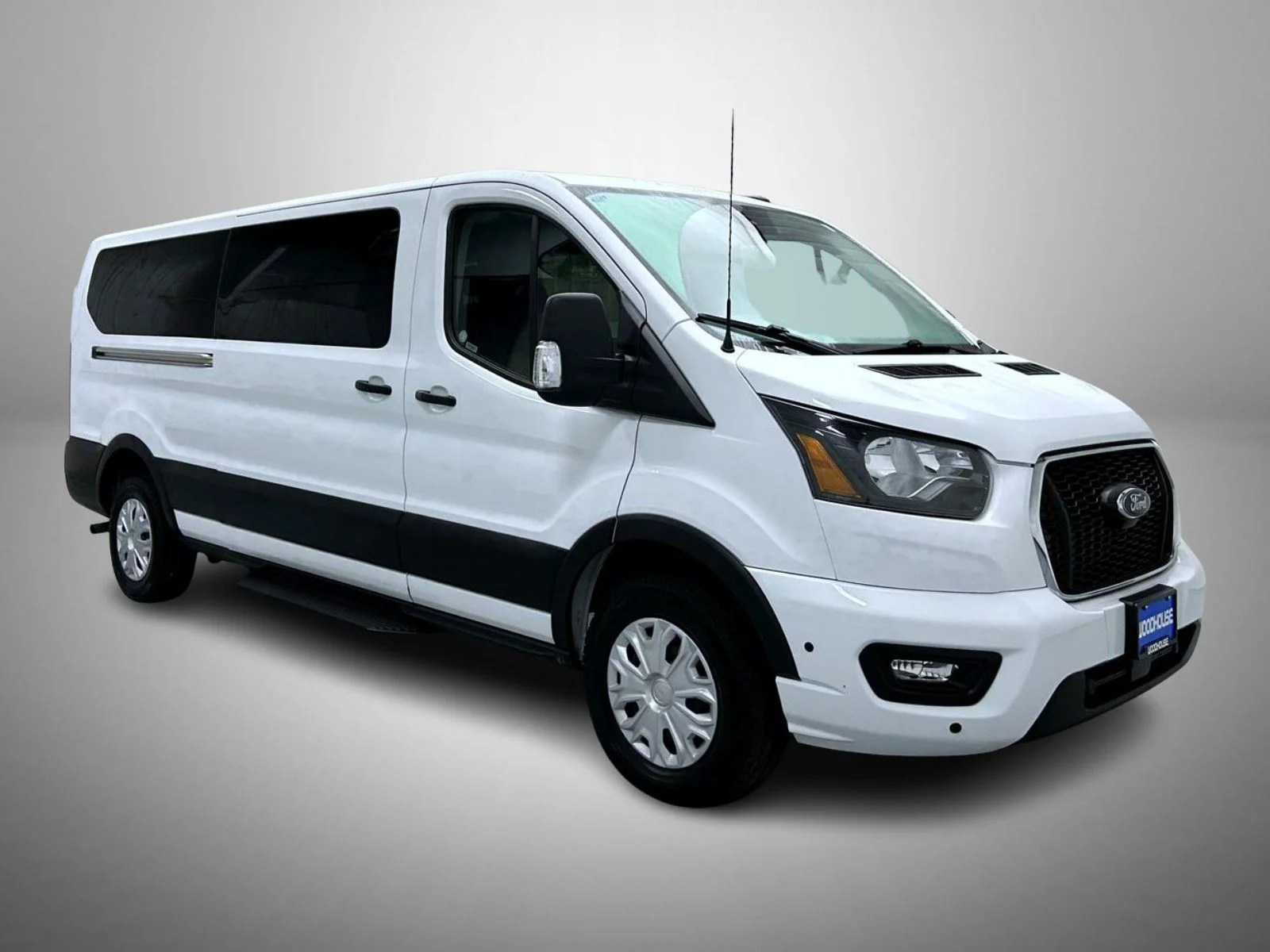 Used 2025 White Ford XLT image 3