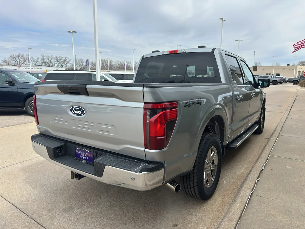 Used 2025 Iconic Silver Metallic Ford XLT image 5