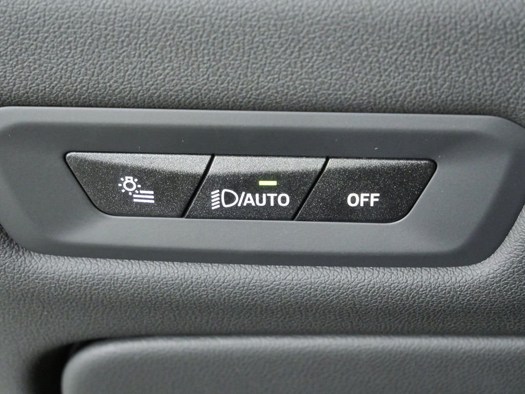 New 2026 Skyscraper Grey Metallic BMW xDrive40i image 40