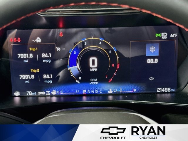 Used 2025 Radiant Red Tintcoat Chevrolet Z71 image 12