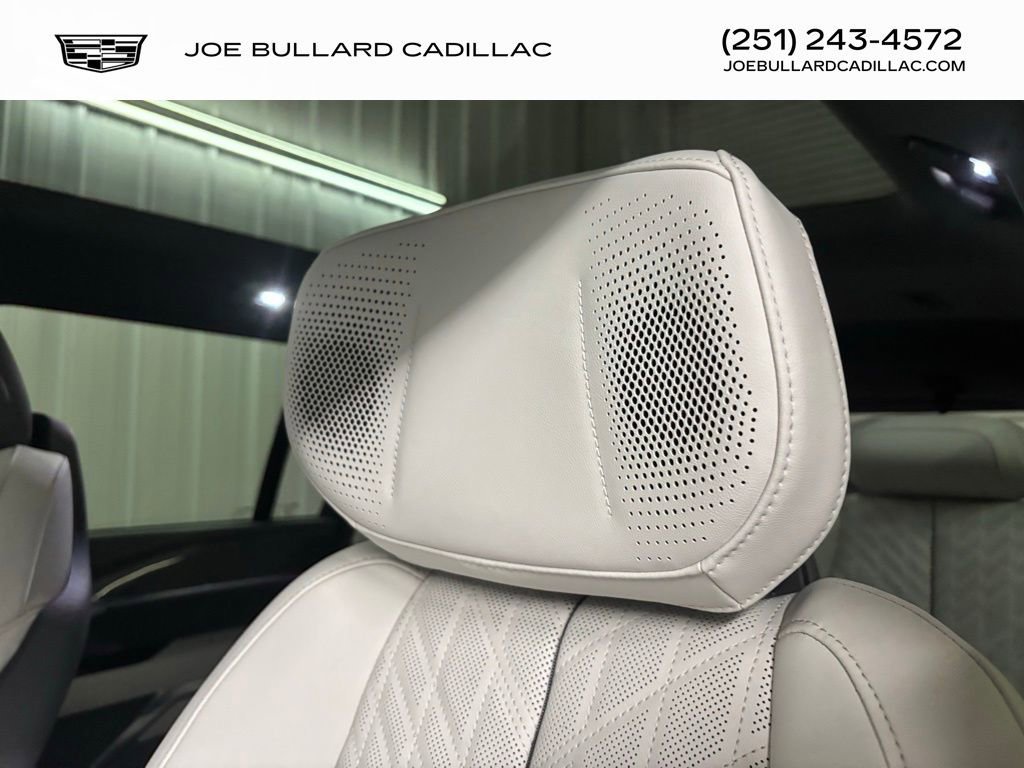 2026 Cadillac Escalade IQL Luxury - Photo 7