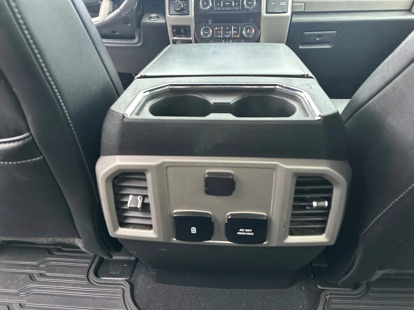 Used 2020 Gray Ford Lariat image 21