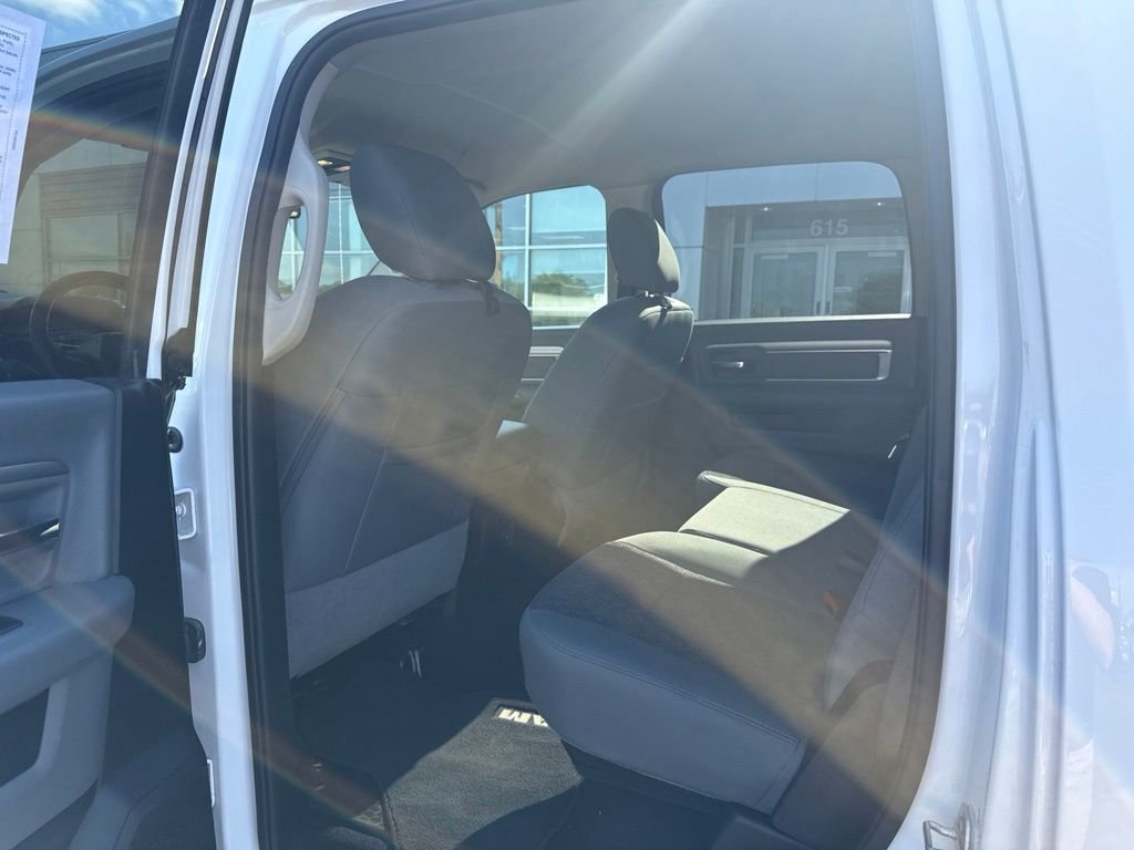 Used 2019 White Ram Big Horn image 28