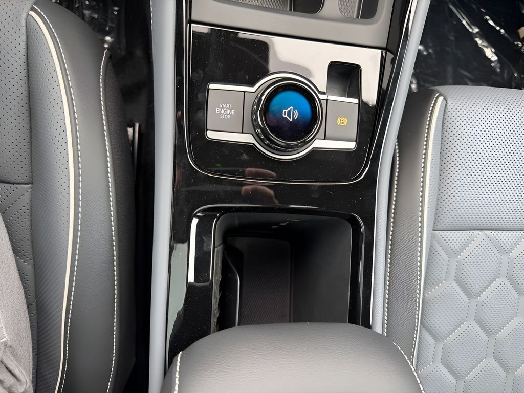 New 2026 Opal White Pearl Volkswagen SEL R-Line Turbo image 17