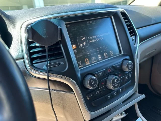 Used 2015 Black Jeep Limited image 4