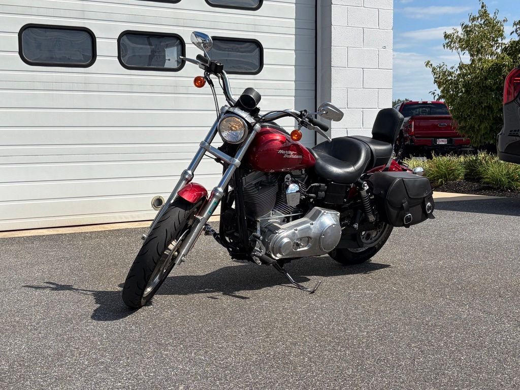 Used 2004 Red Harley-Davidson  image 3