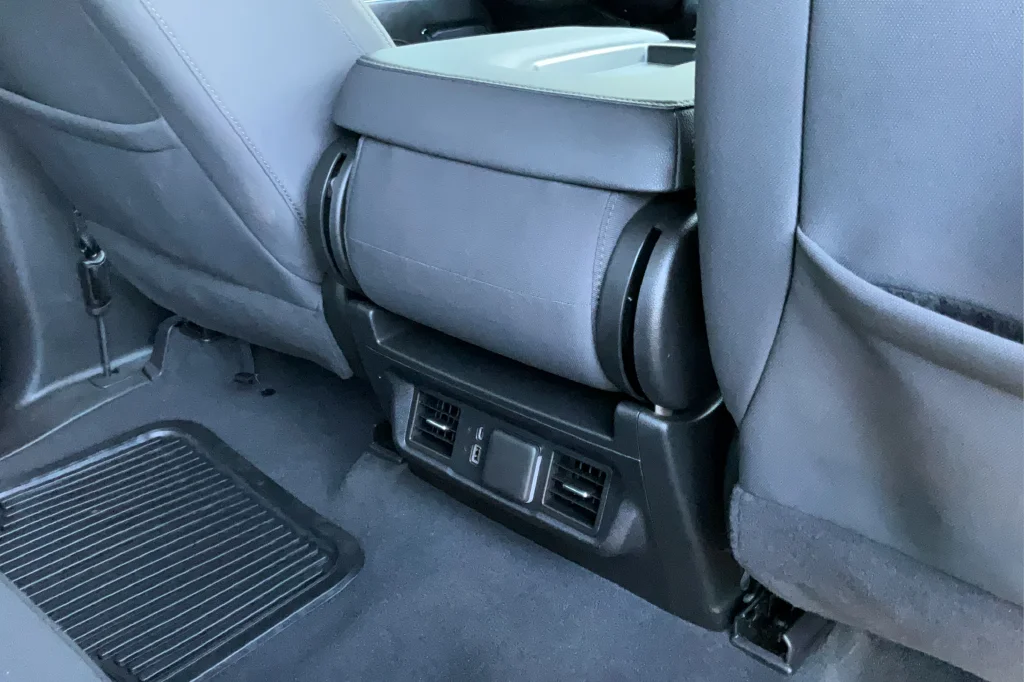 Used 2023 White Chevrolet LT image 21
