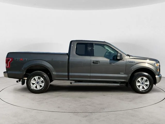 Used 2015  Ford XLT image 6