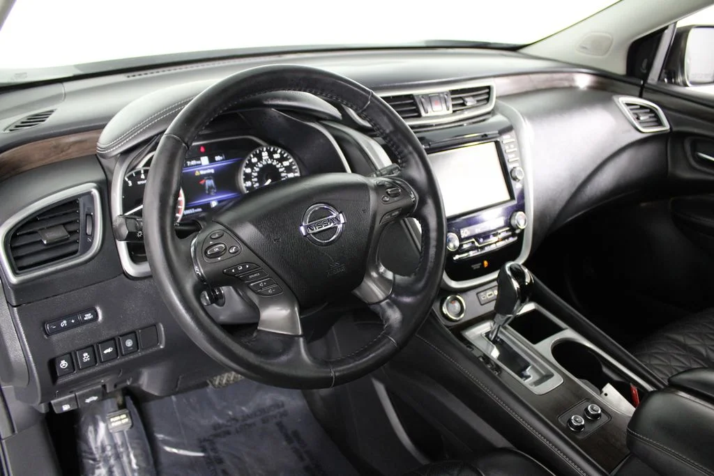 Certified Used 2020 Black Nissan Platinum image 19