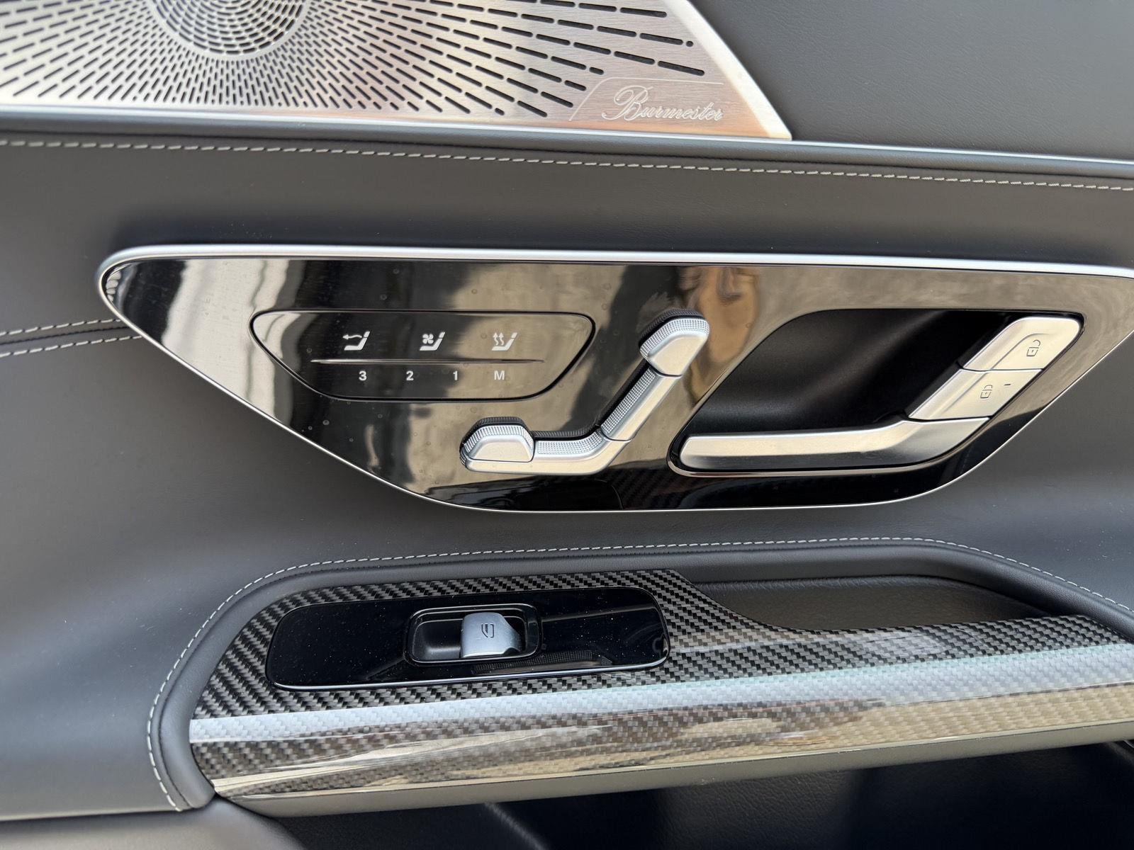 Certified Used 2022 MANUFAKTUR Moonlight White Magno Mercedes-Benz AMG® SL 63 image 24