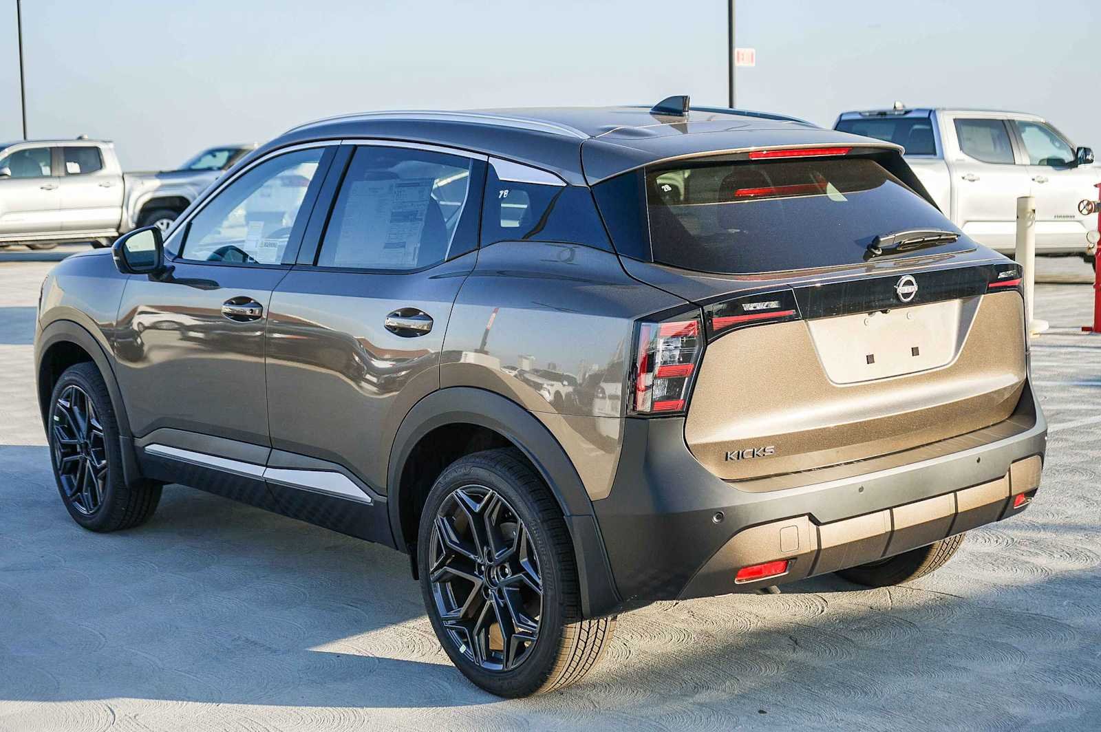 New 2027 Canyon Bronze Metallic Nissan SR image 17