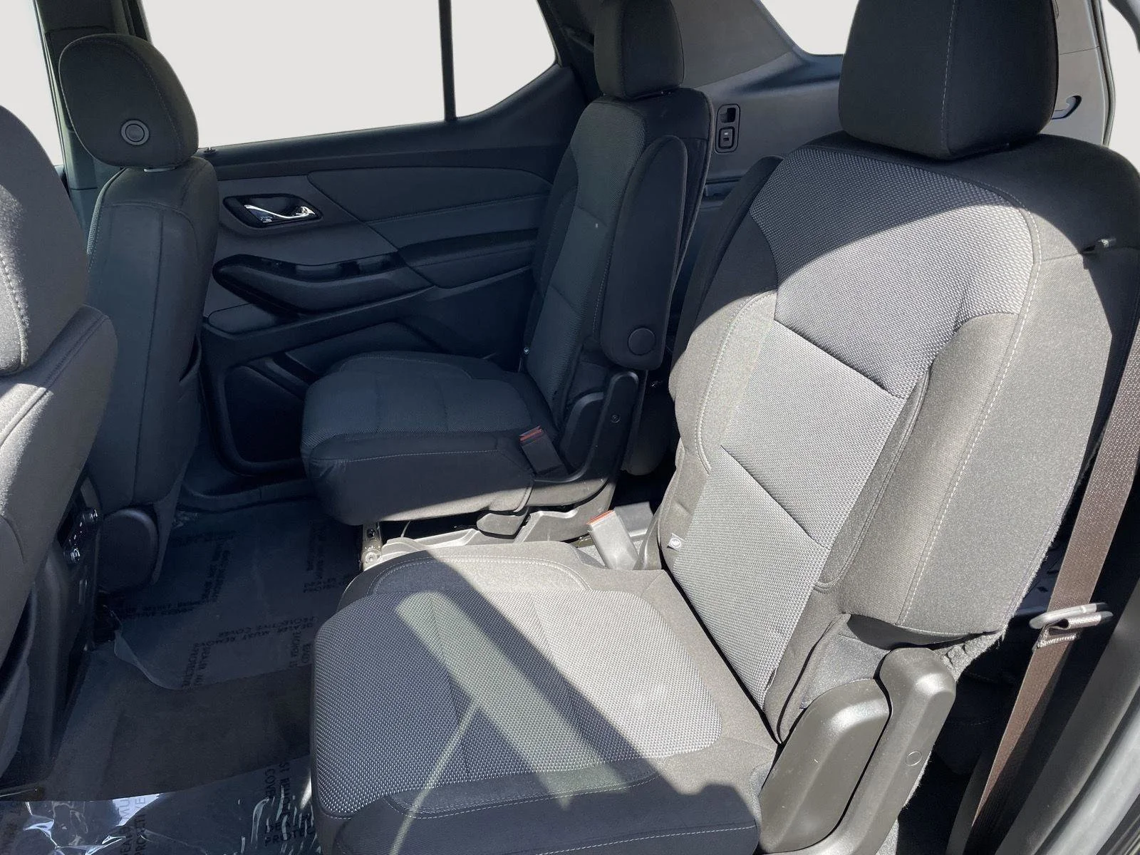 Used 2023 Mosaic Black Metallic Chevrolet LT Cloth image 24