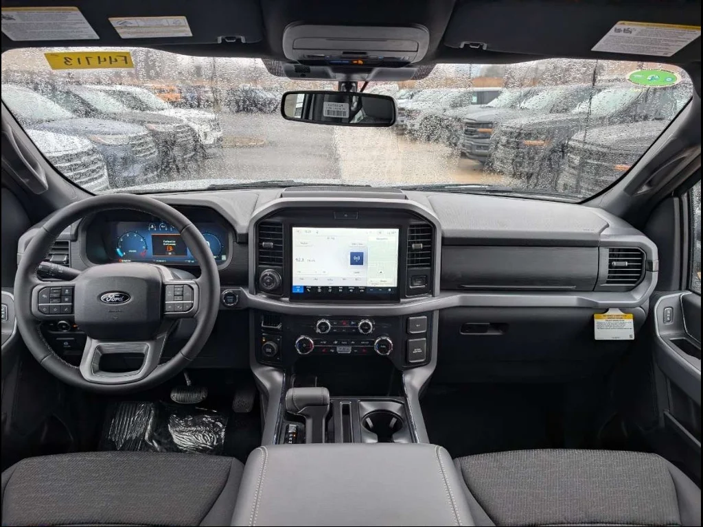 New 2026 Iconic Silver Ford XLT image 5