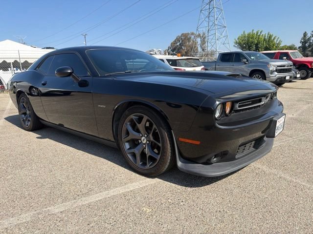 2019 Dodge Challenger R/T's photo