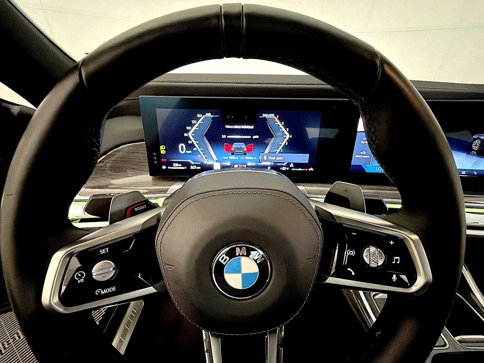 Certified Used 2025 Black Sapphire Metallic BMW 760i xDrive image 13