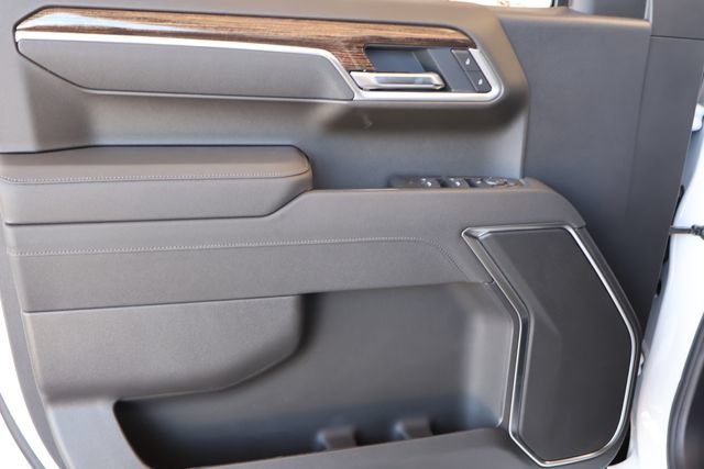 2026 GMC Sierra 1500 SLE - Photo 13
