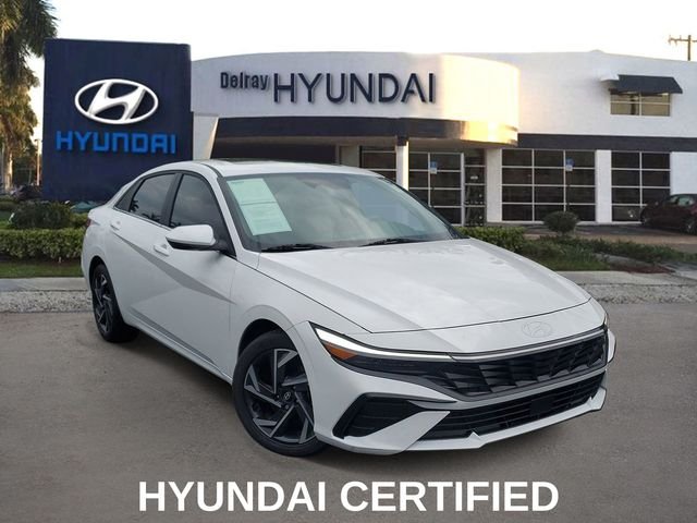 Certified Used 2025 White Hyundai SEL Convenience image 1