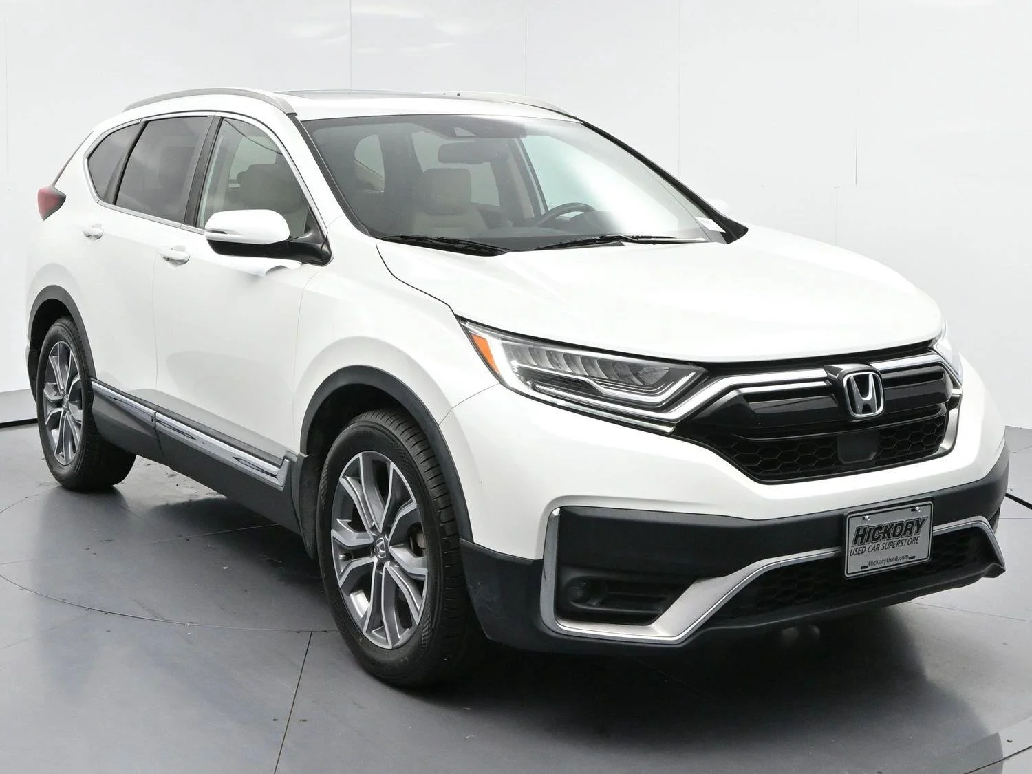 Used 2020 Platinum White Pearl Honda Touring image 2