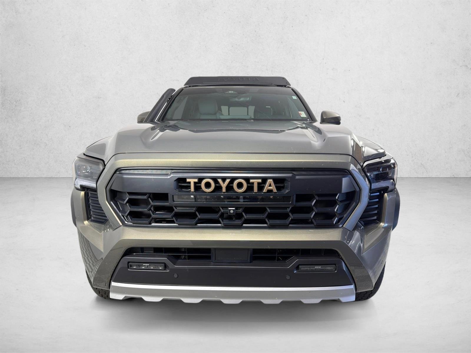Certified Used 2025 Bronze Oxide Toyota Trailhunter Hybrid image 9